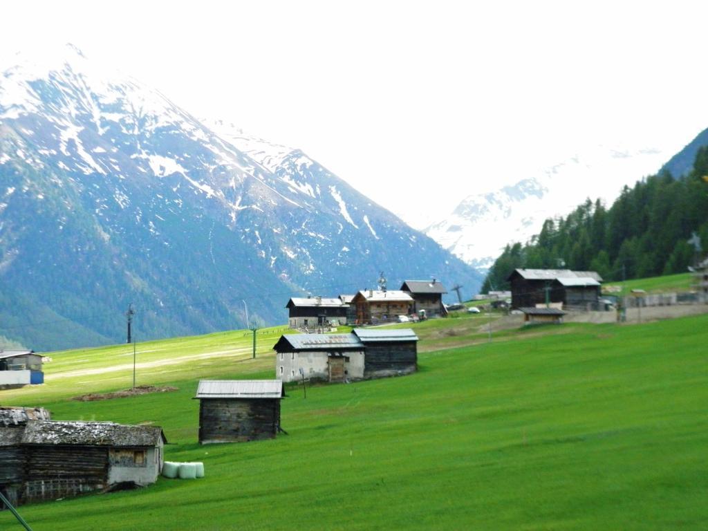 Mountain Chalet Milly Livigno Szoba fotó